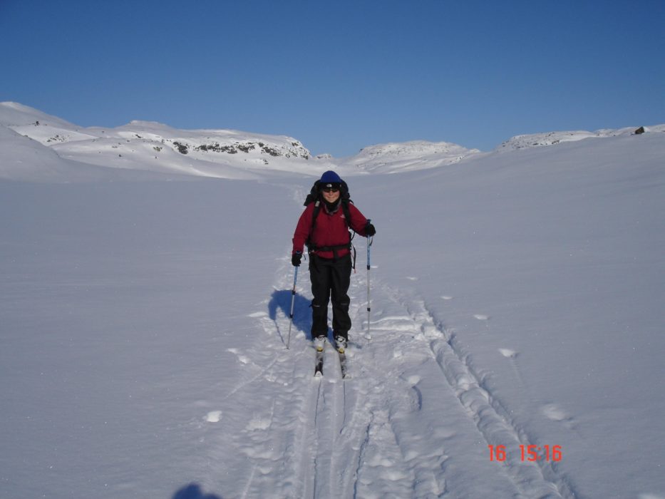 Skiing Across The Hardangervidda