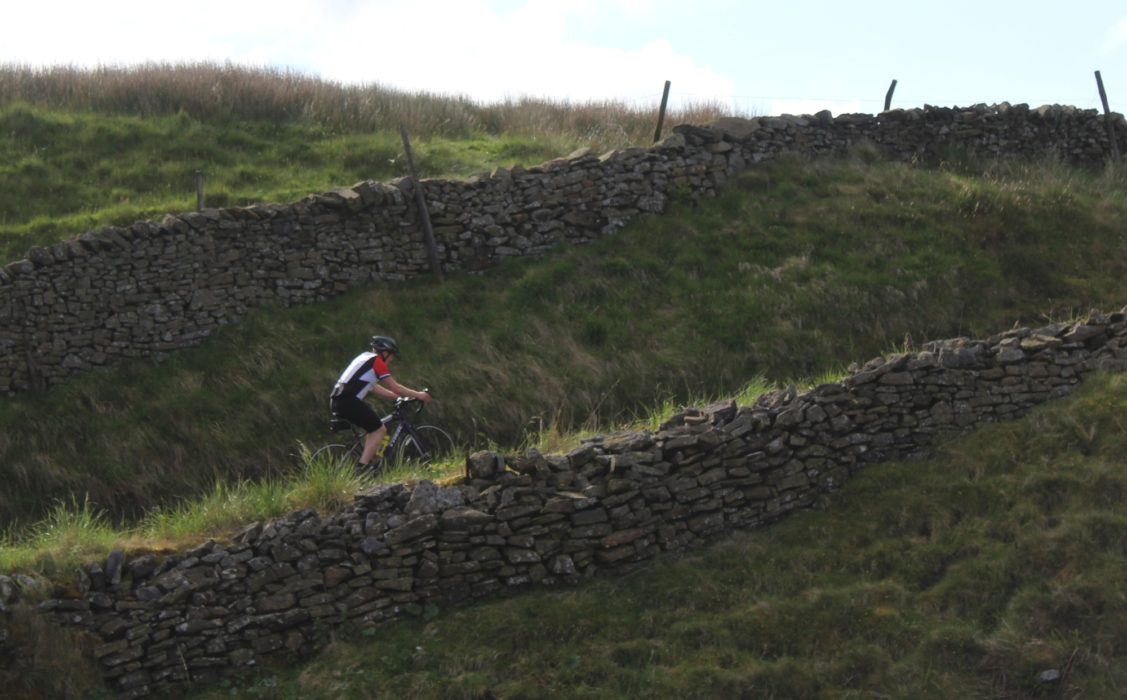 011 The Superb Cycling Between Dry Stone Walls About To Descend To Airton