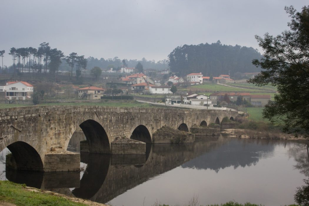 Central Camino: Ponte d'Zameiro Over The River Ave