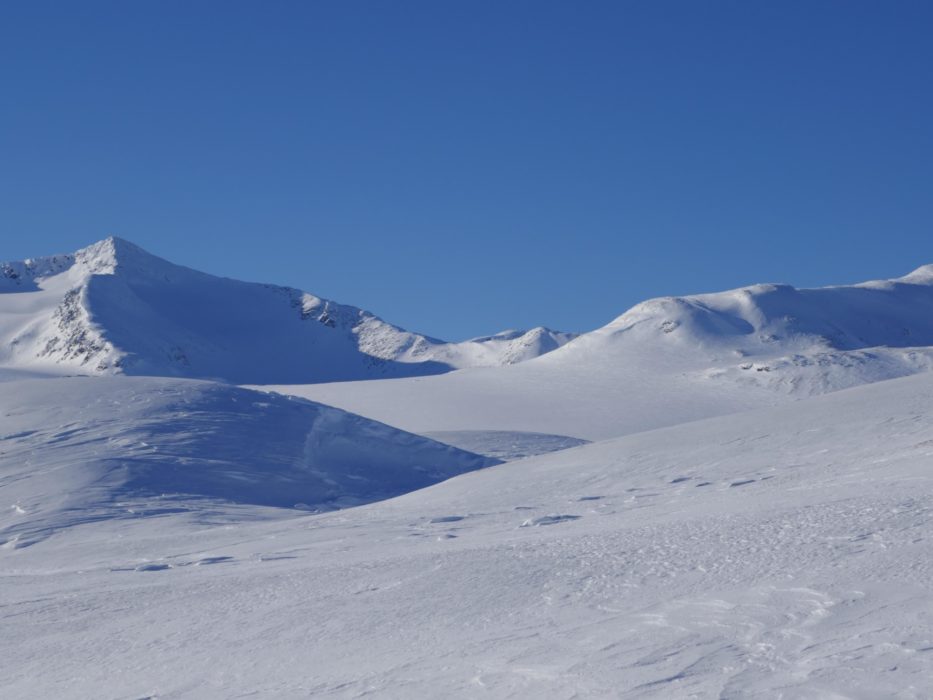 Crossing Borgefjell