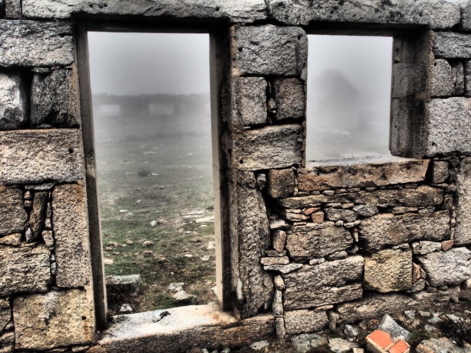 Abandoned mine buildings at Carris