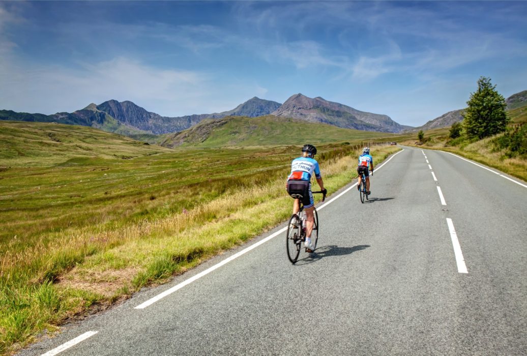 Heading back to Pen Ygrwyd with the Snowdon Horsehshoe straight ahead