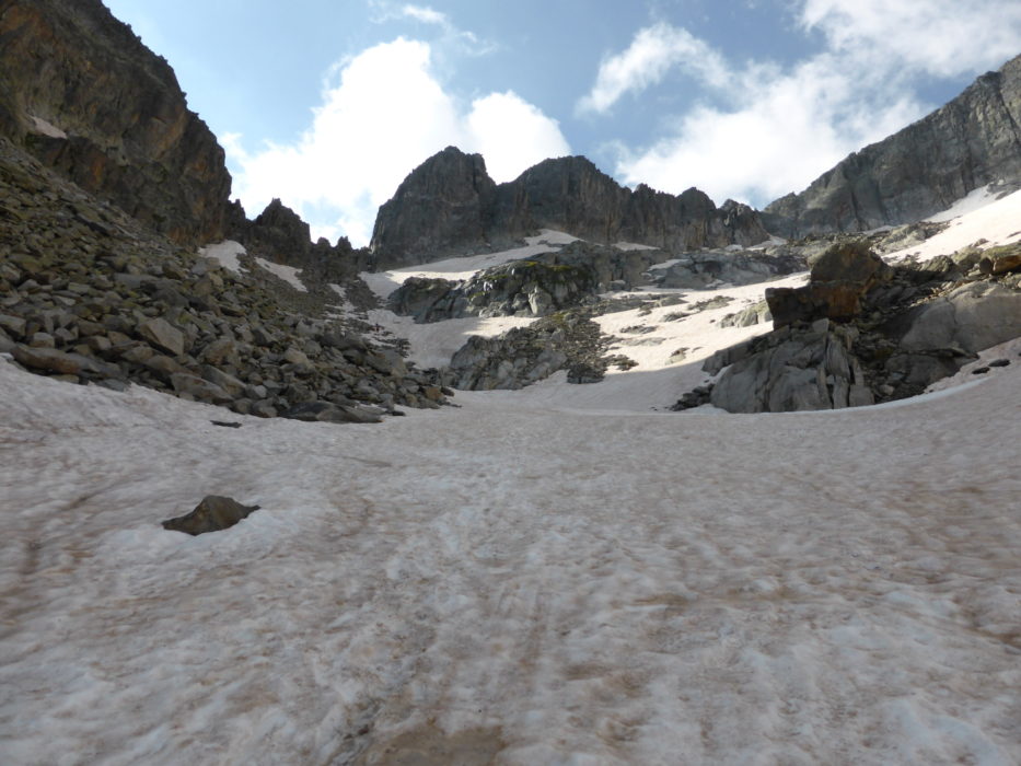 A world of snow and rock climbing the Coll de Contraix