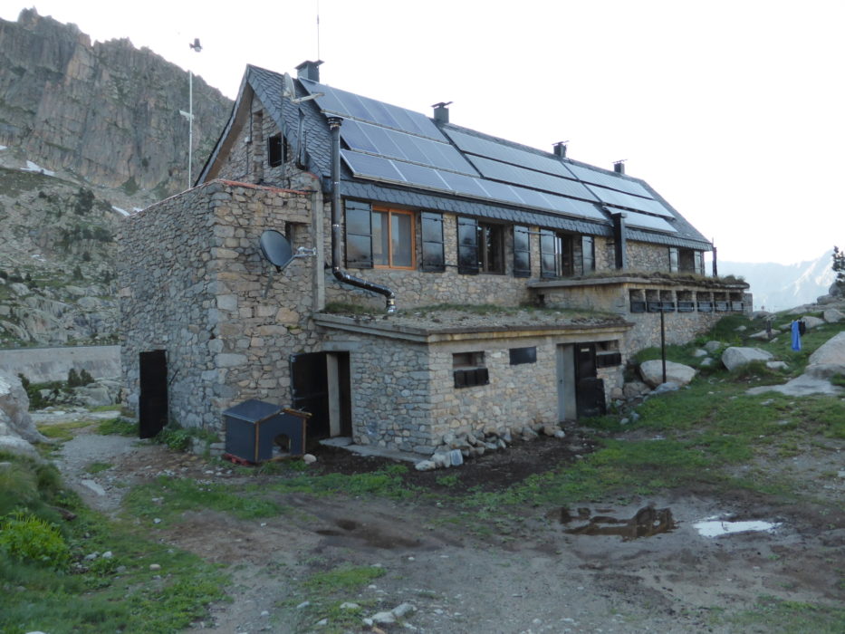 Early morning at Refugio de Amitges – my favourite refuge