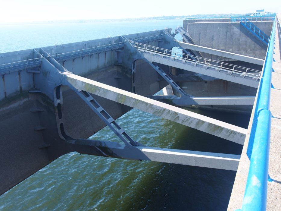 One of the 17 sluice gates of the Haringvlietsluizen