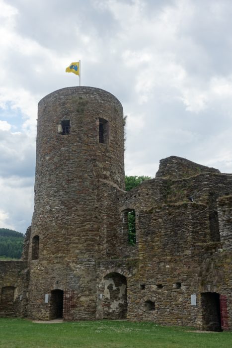 Burg Reuland Castle