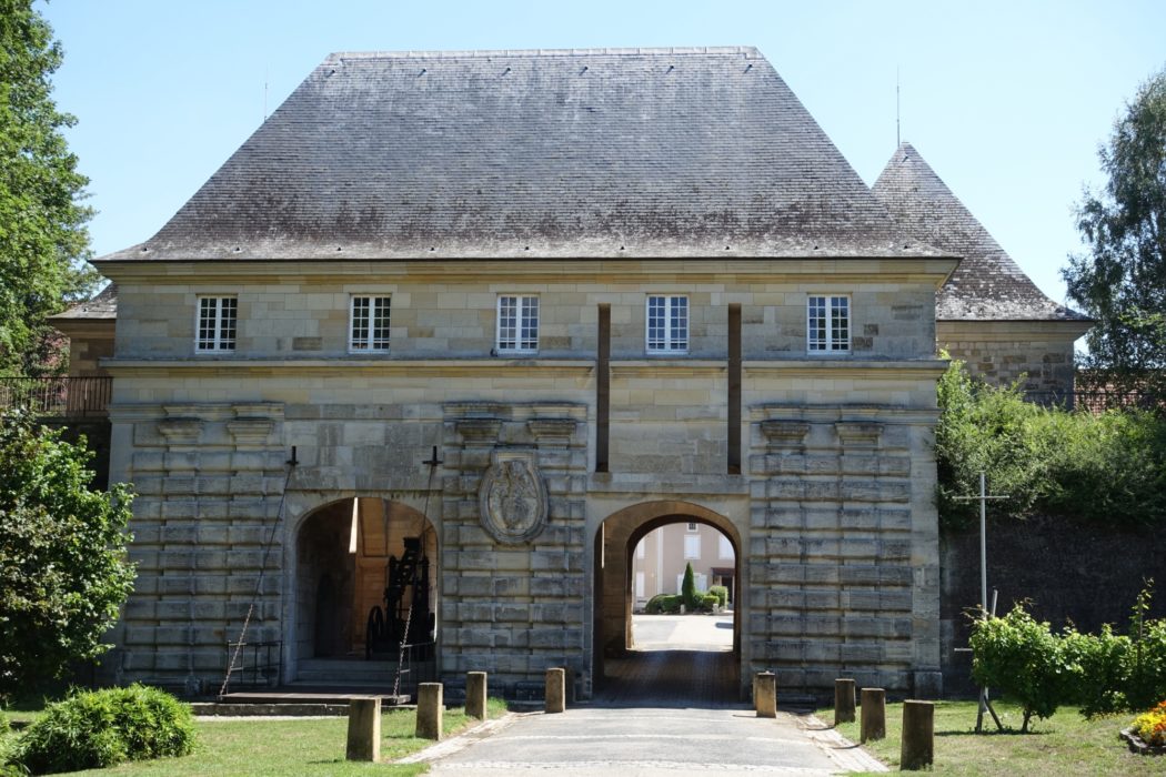 17th century Porte de France entry to Marsal (Lorraine)