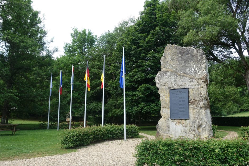 Monument commemorating signature of the Treaty of Rome (1957)