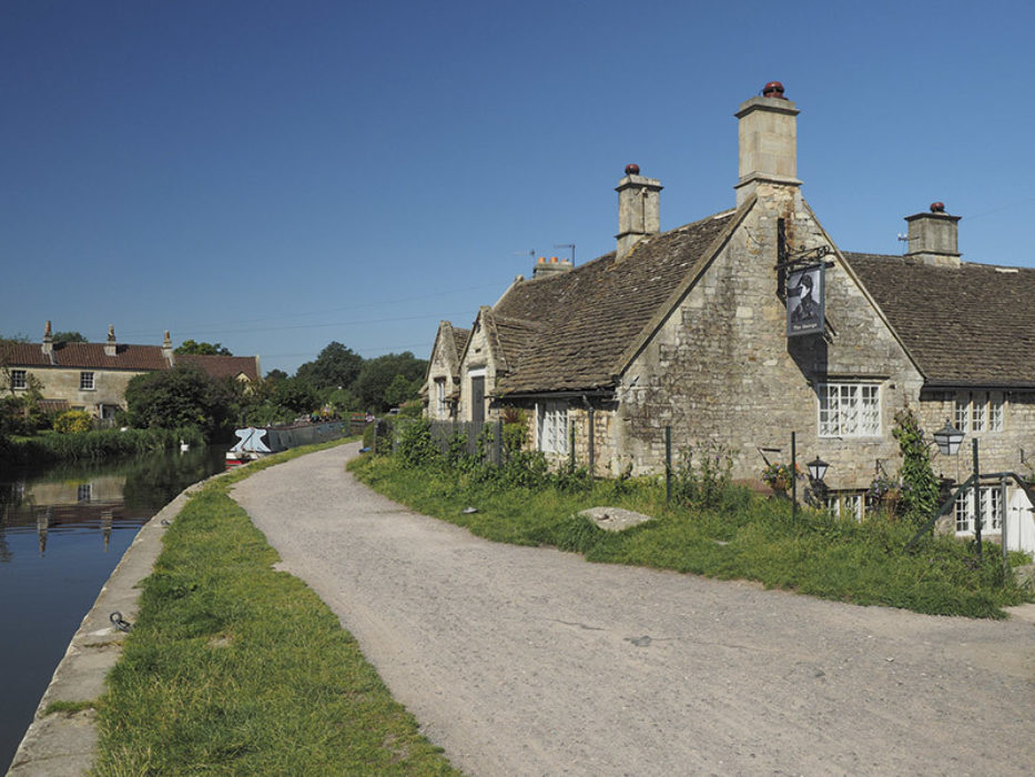 The George Inn by the canal at Bathampton