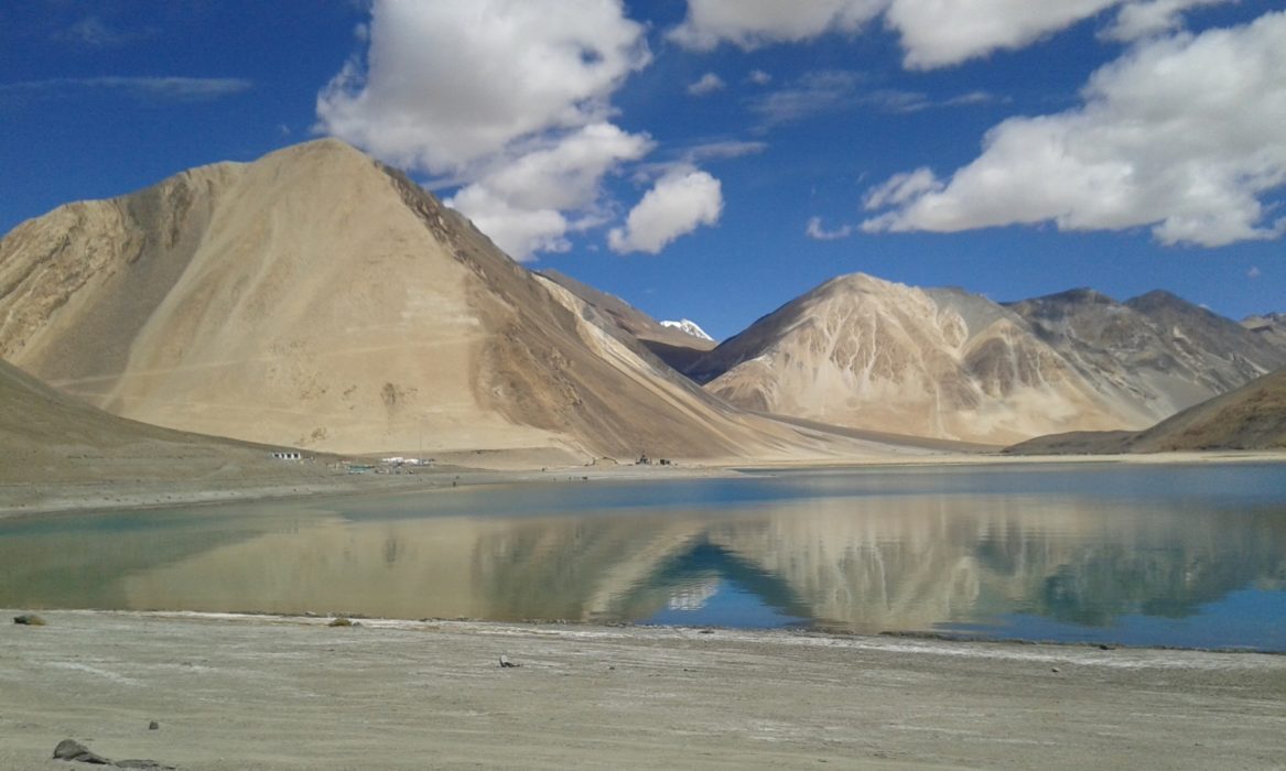 15 A Pangong