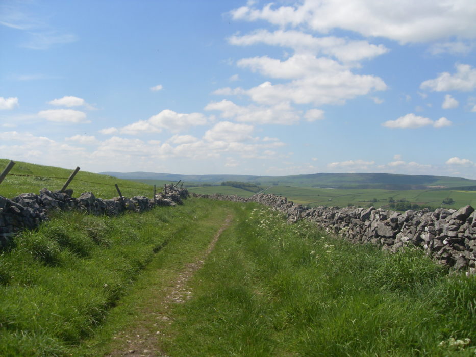 Limestone Way in Derbyshire