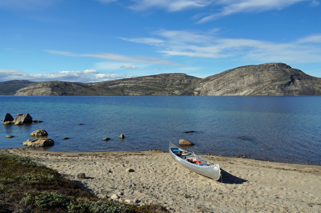 06 Look out for a free canoe if wishing to paddle the length of Amitsorsuaq