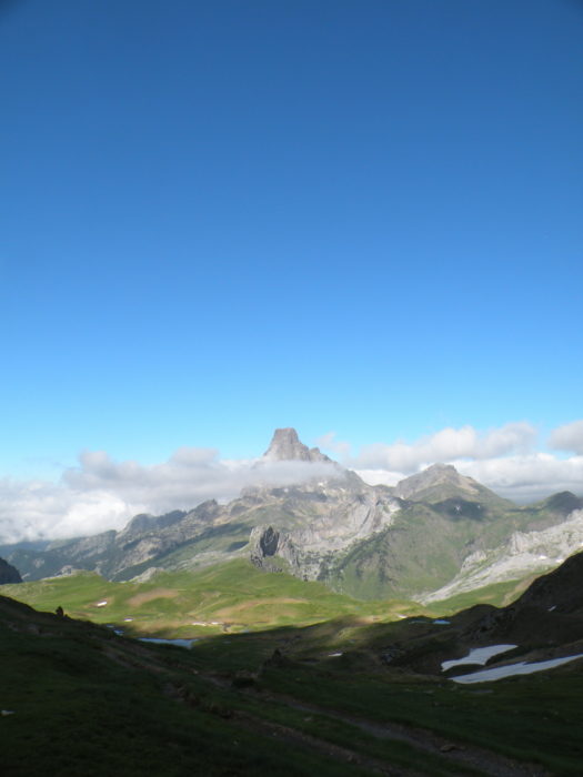 Catching the first glimpse of the Pic du Midi d'Ossau