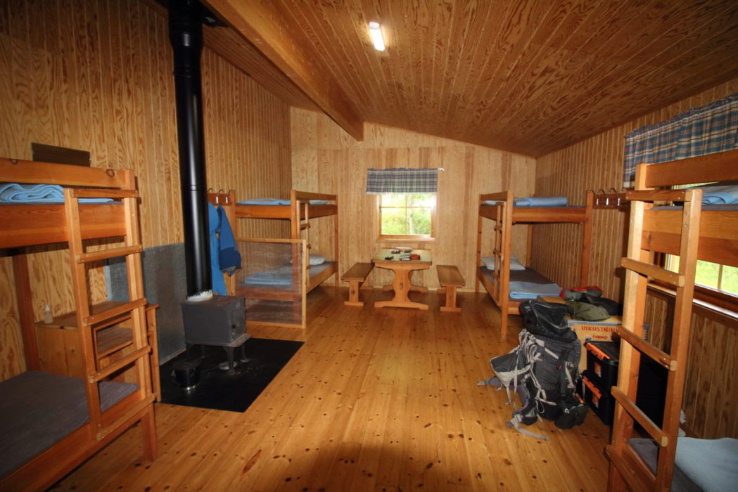 If you collect the key you can access the dorms at Rävfalls
