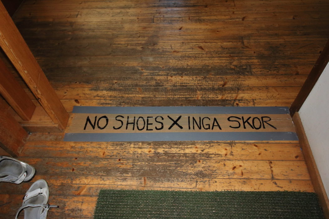 No shoes!