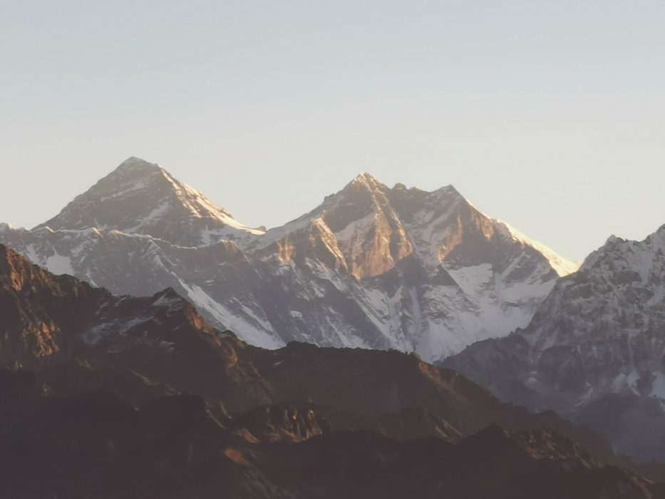 Testing out the zoom on my phone to get a closer look at Everest