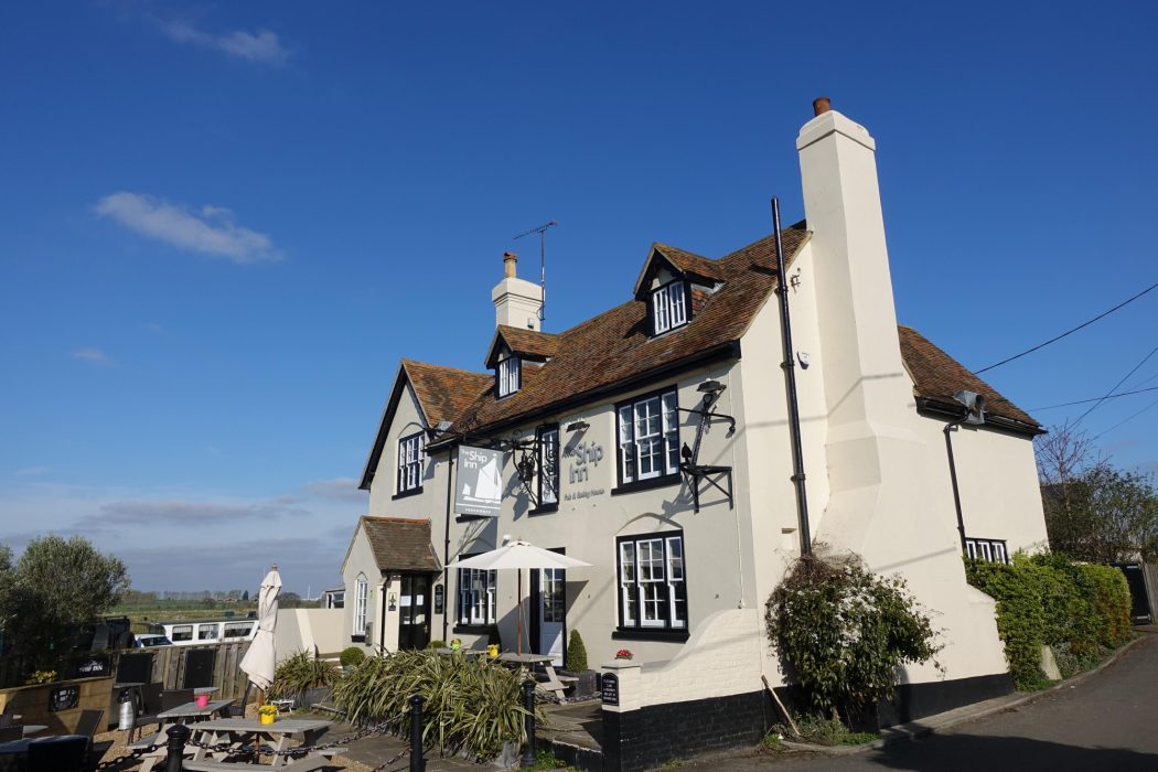 13 Ship Inn Conyer
