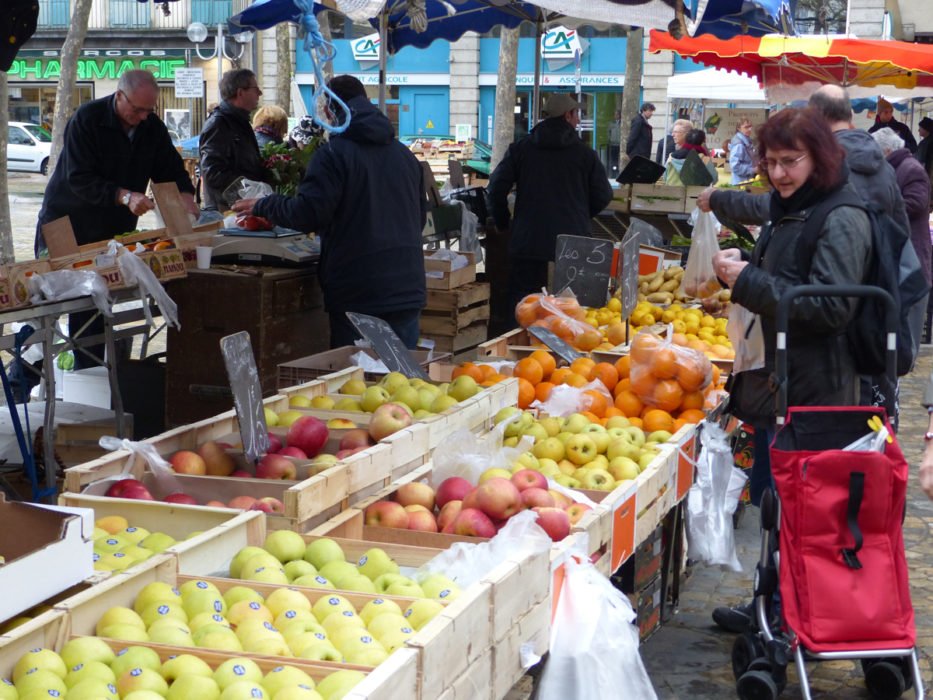 There Are Markets In The Towns And Villages Along The Canal