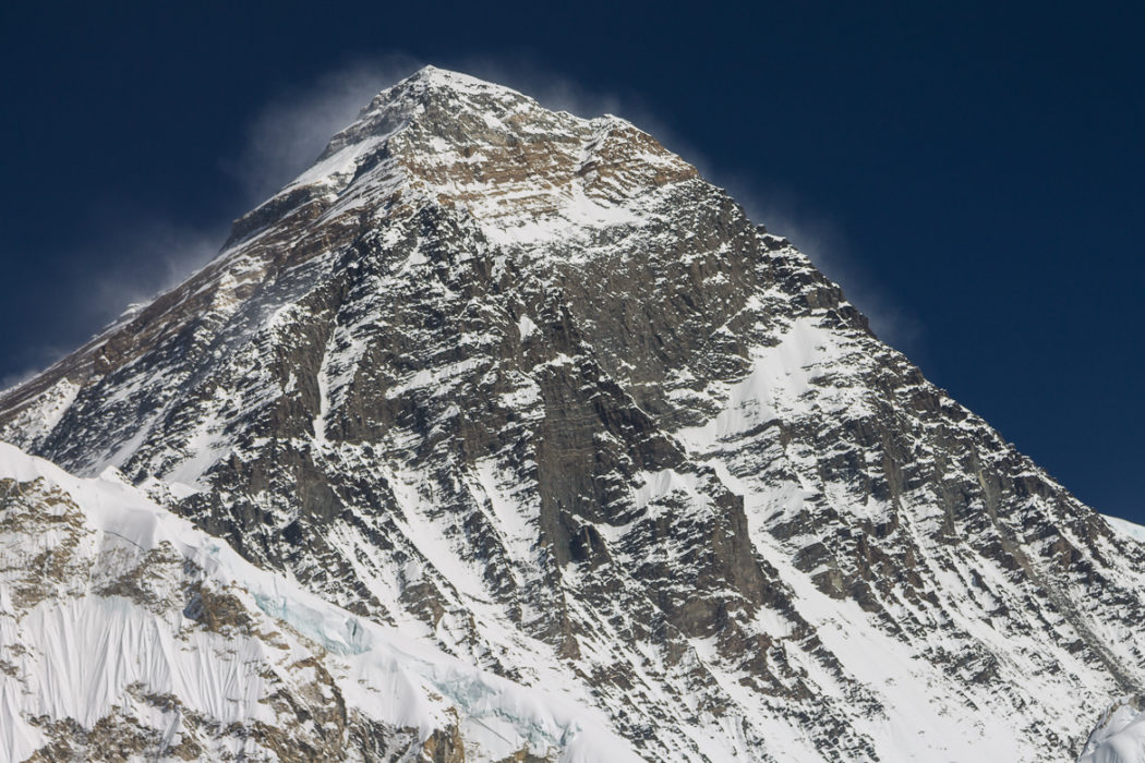 Chomolungma As Viewed From Kala Patthar 5646M Southeast Ridge With The Classic Hillary Tenzing Route Is On The Right