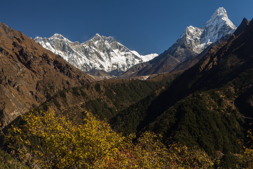Dudh Koshi Valley View From The Traverse Between Namche Bazaar And Kyangjuma The Top Of Mount Everest Is Visible Behind The Nuptse Lhotse Ridge Ama Dablam Is On The Right