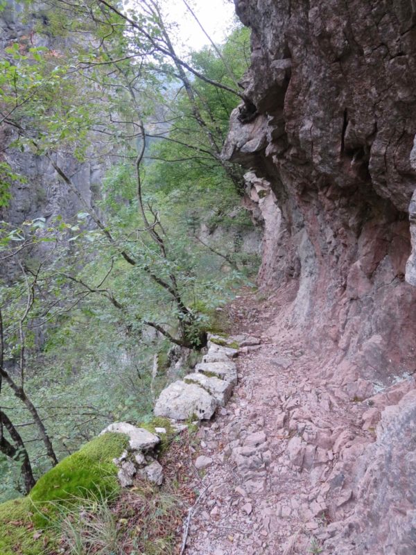 Path From Asprorema To Epiniana