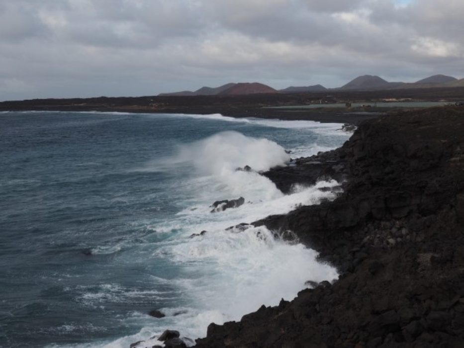 Walking In Lanzarote - Cicerone Guide