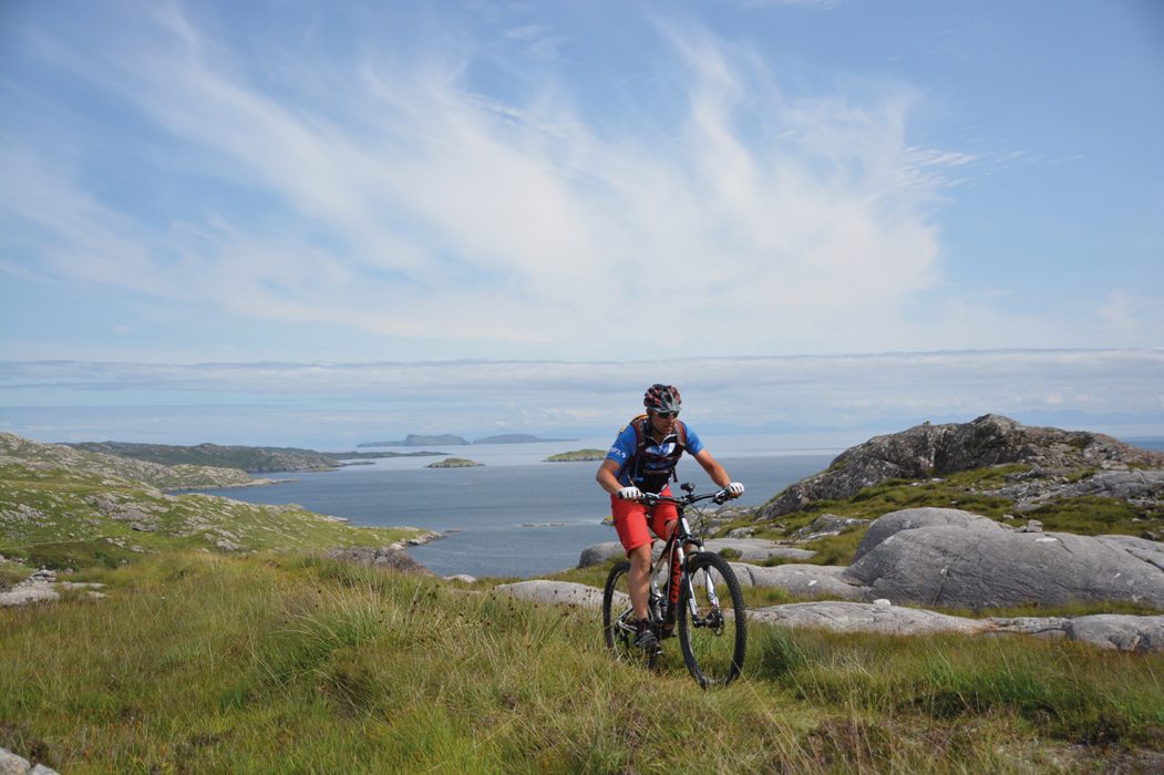 Sea, summits and superb singletrack on Harris