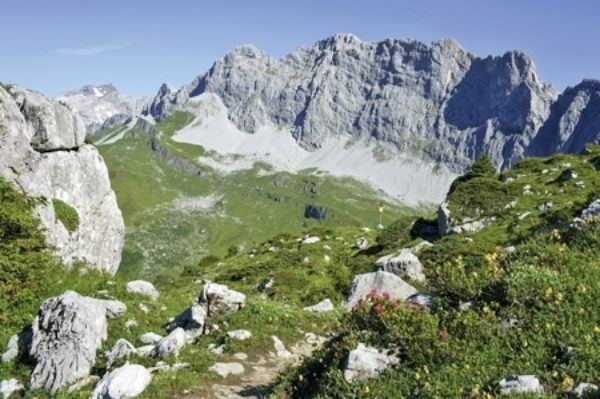 Trekking in The Ratikon And Silvretta Alps