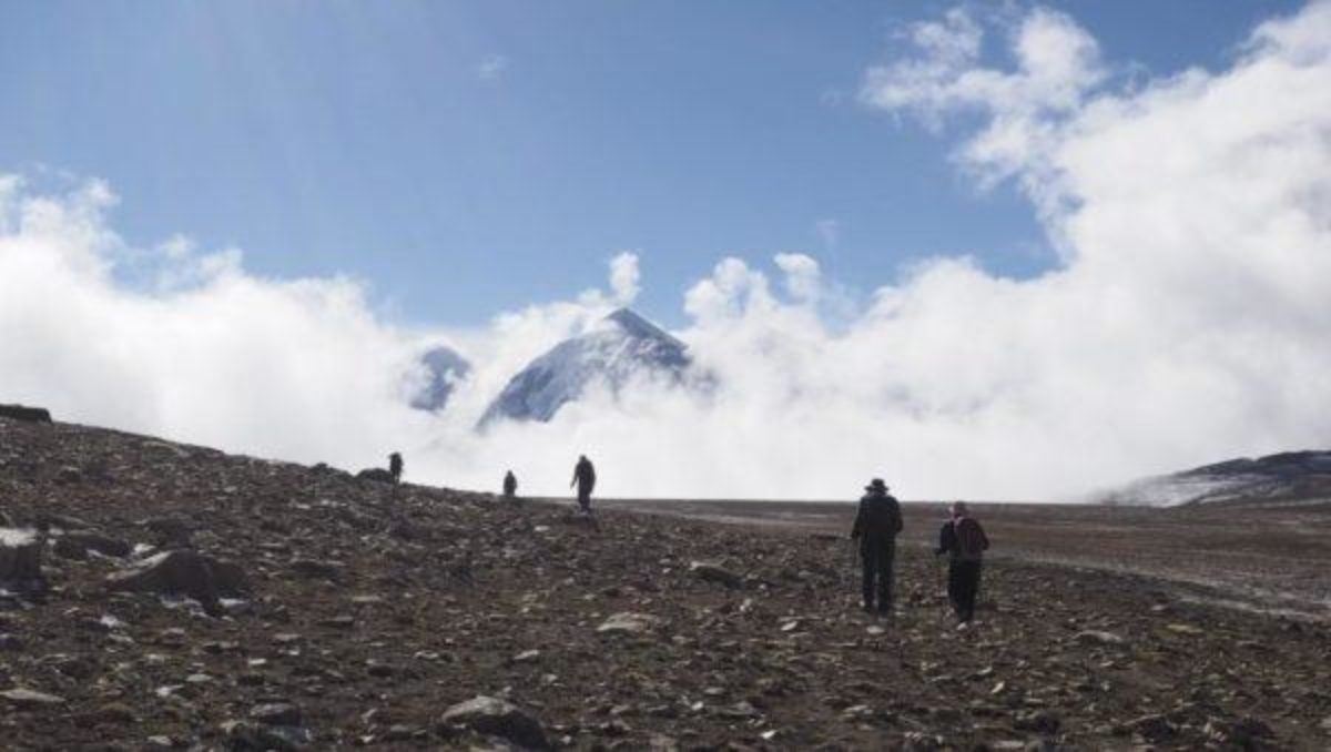 On The Approach To The Jungben La Overlooked By Tashikang And Dhampus Peaks