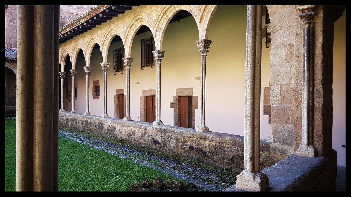 Day 6 Cloister At Sant Joan De Les Abadesses