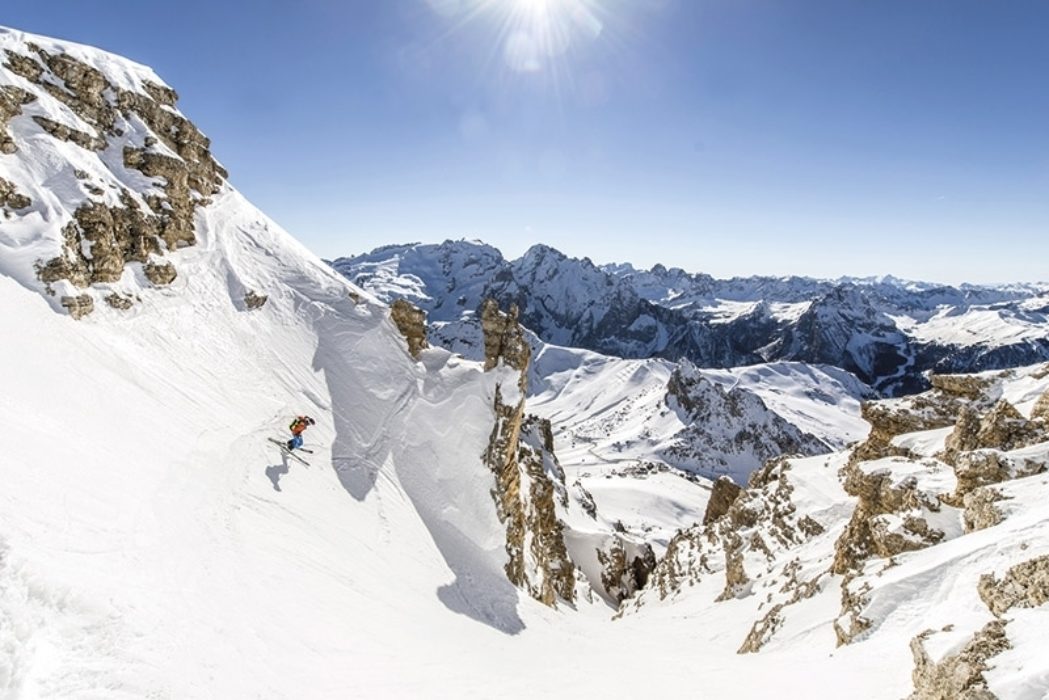 745 Sp1 Ski Touring and Snowshoeing in the Dolomites