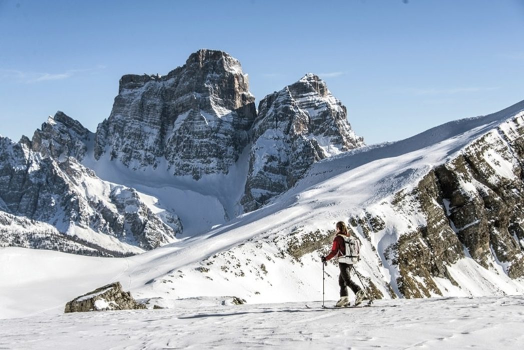 745 Sp2 Ski Touring and Snowshoeing in the Dolomites